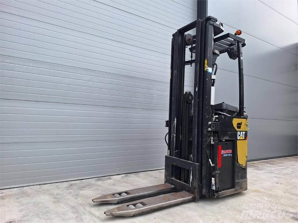 CAT NSR20N Elektromos gyalogkíséretű targoncák
