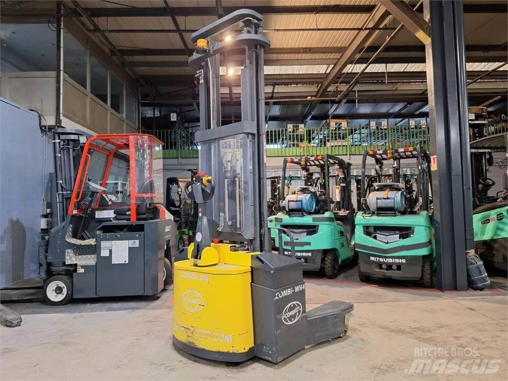 Combilift WR4 Gyalogkíséretű targonca