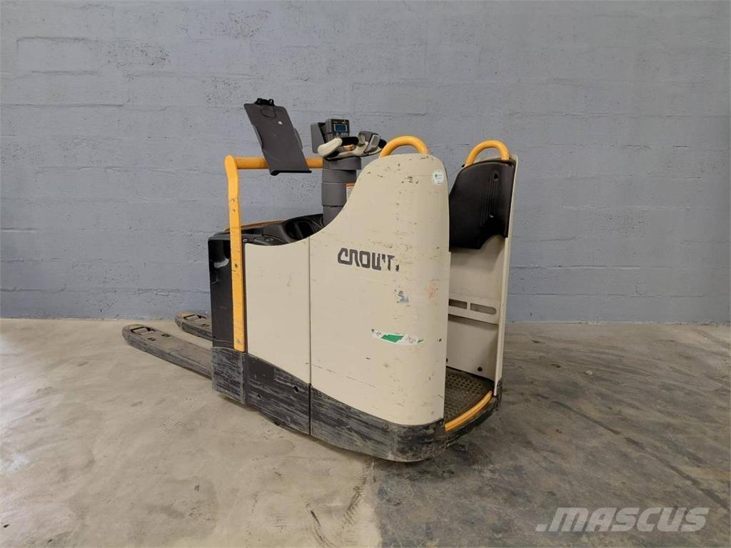 Crown WT3040 Elektromos gyalogkíséretű targoncák