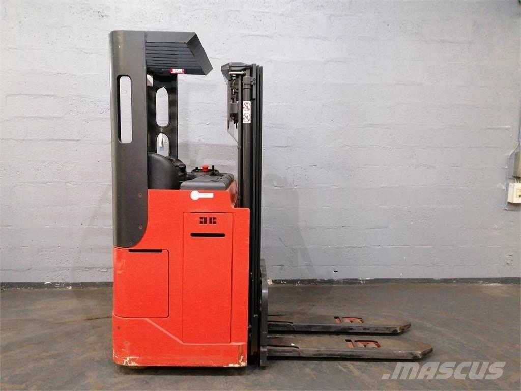 Fenwick L12 Elektromos gyalogkíséretű targoncák