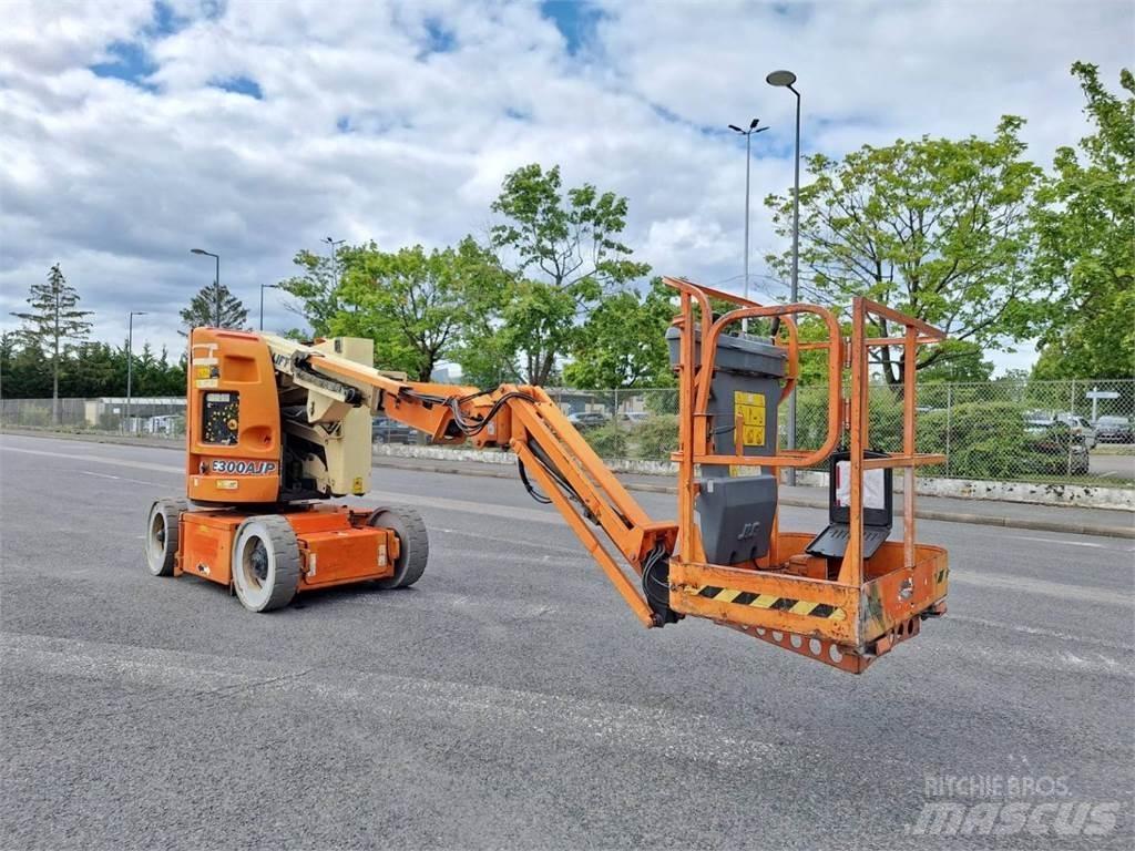 JLG E300AJP Egyéb felvonók és állványok