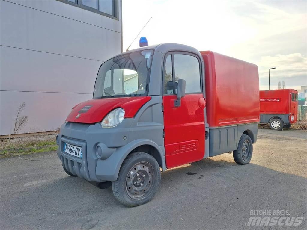 Mega MULTITRUCK Dobozos teherautók