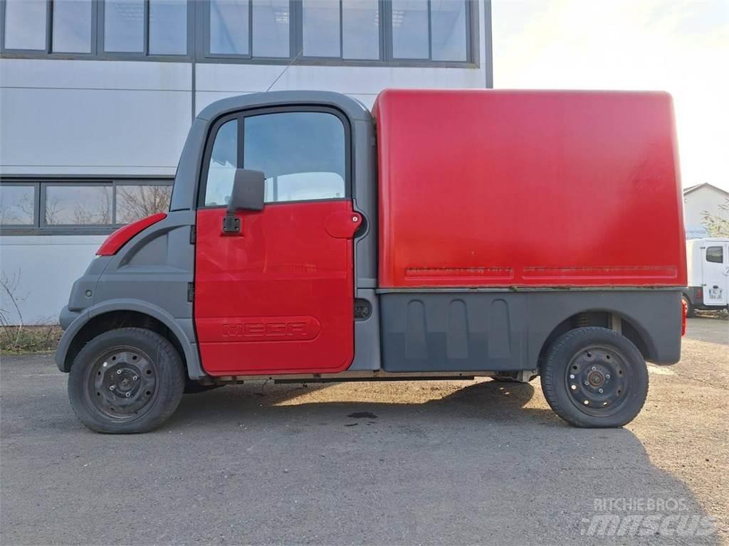 Mega MULTITRUCK Dobozos teherautók