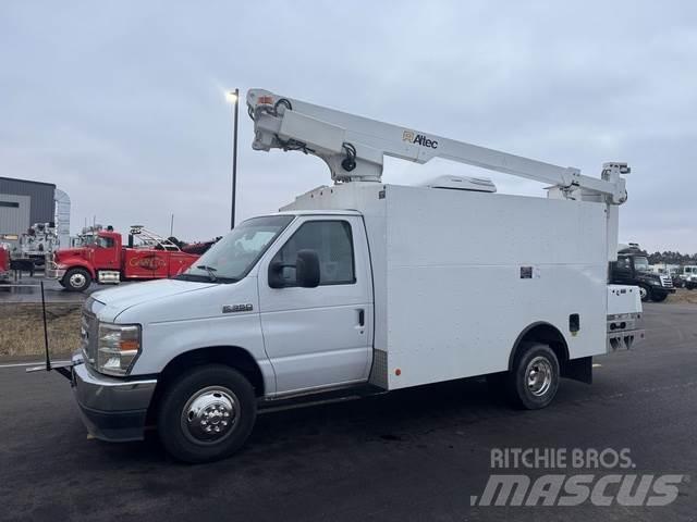 Ford E350 ALTEC Egyéb