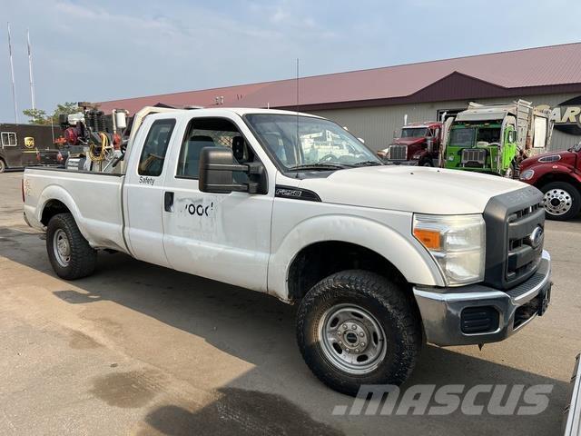 Ford SUPER DUTY 4X4 Építőipar - Egyebek