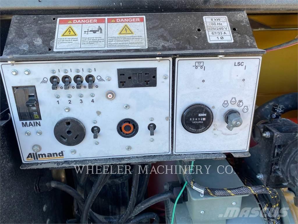 Allmand LT NLPROII Fénytornyok