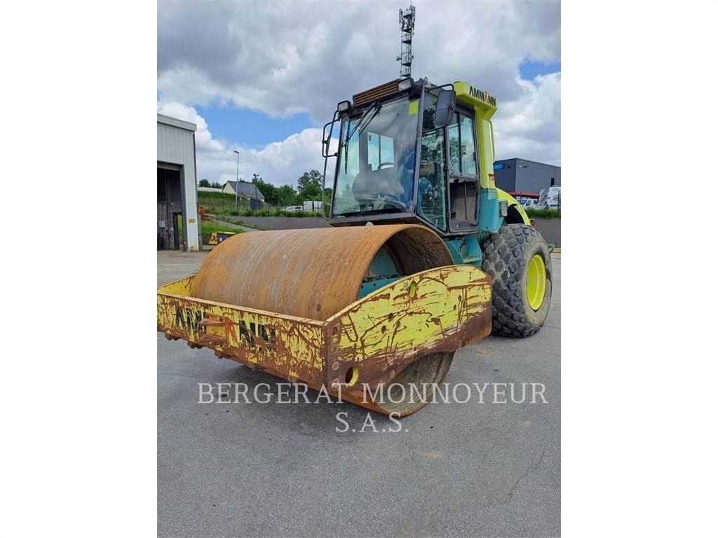 Ammann ASC130D Talajtömörítő gépek
