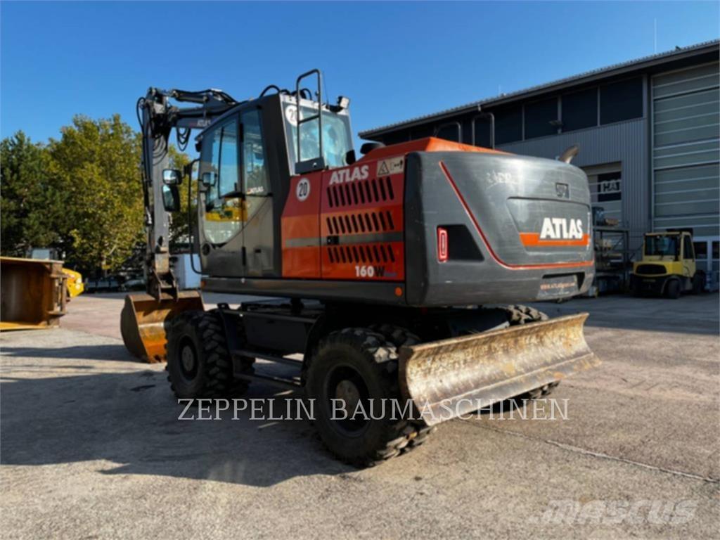 Atlas 160W Gumikerekes kotrók