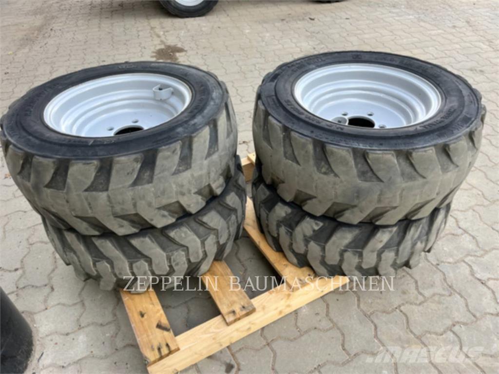 BKT PRIMÄR-PROD. KOMP. R Gumiabroncsok, kerekek és felnik