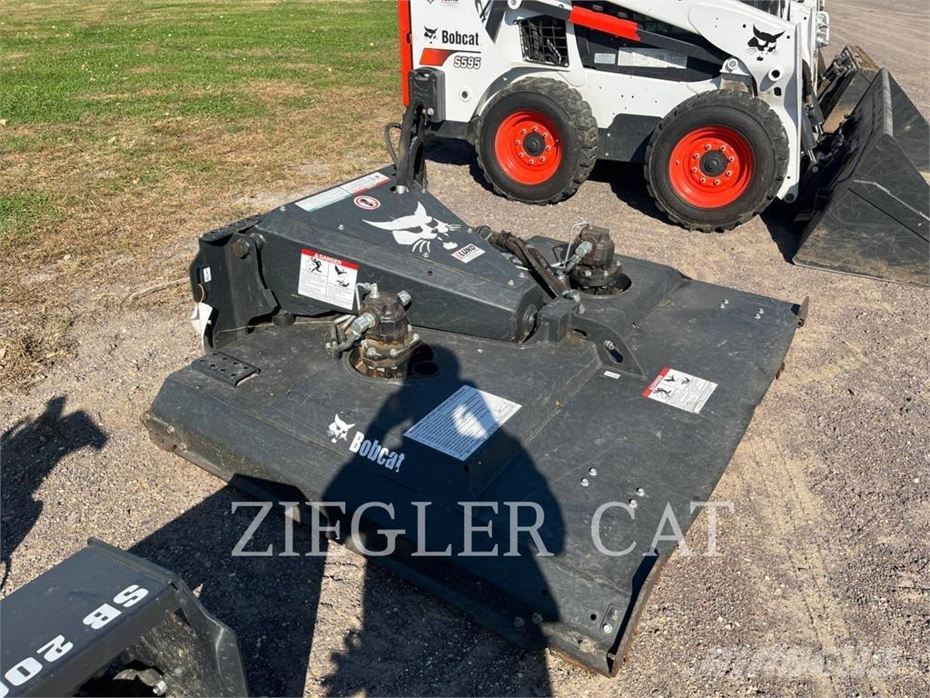 Bobcat BRUSHCAT Kompaktrakodók