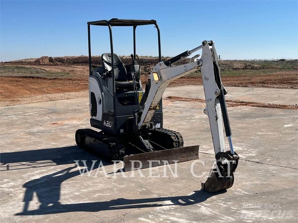 Bobcat E20 Lánctalpas kotrók