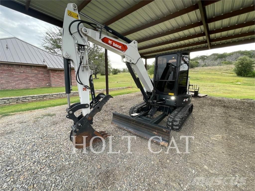 Bobcat E42 Lánctalpas kotrók