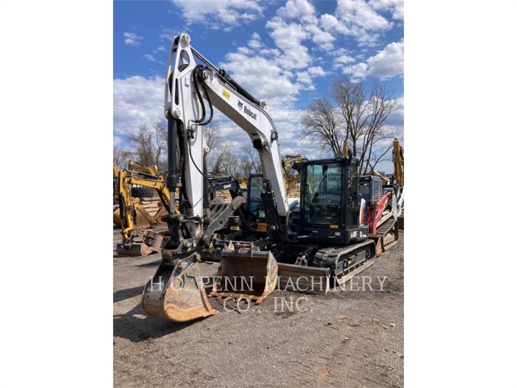 Bobcat E85 Lánctalpas kotrók