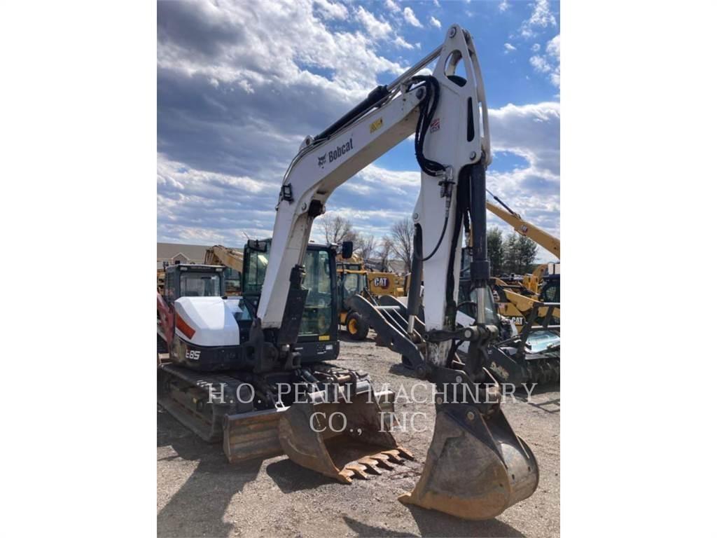 Bobcat E85 Lánctalpas kotrók