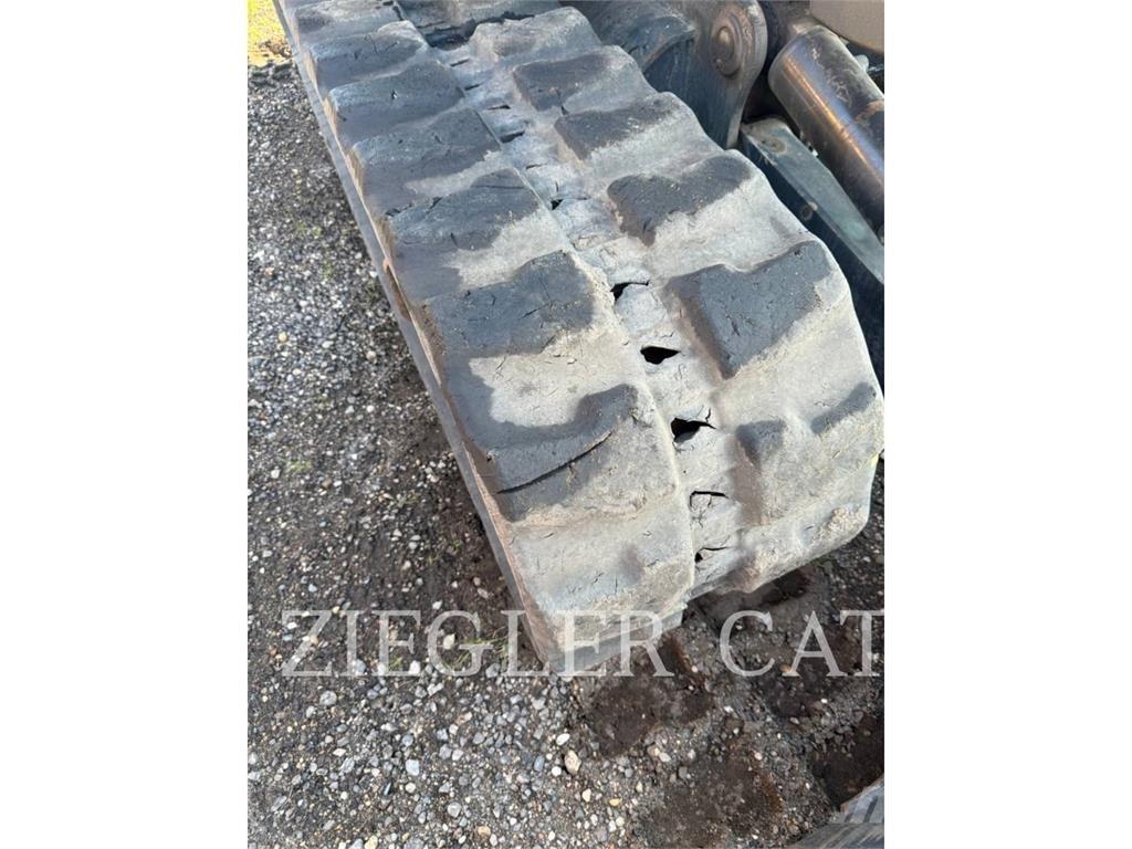Bobcat E85 Lánctalpas kotrók