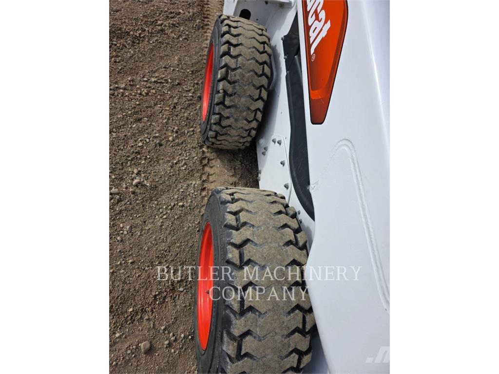 Bobcat S66 Kompaktrakodók