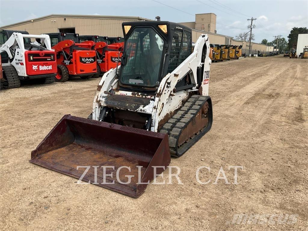 Bobcat T190 Lánctalpas homlokrakodók