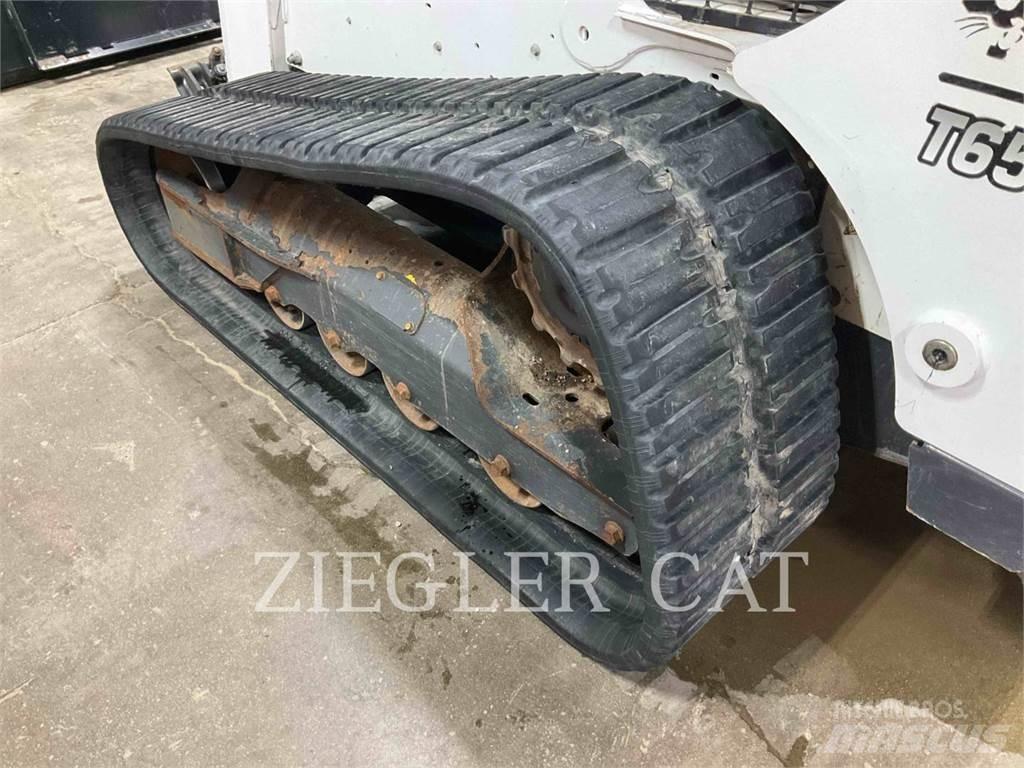 Bobcat T650 Lánctalpas homlokrakodók