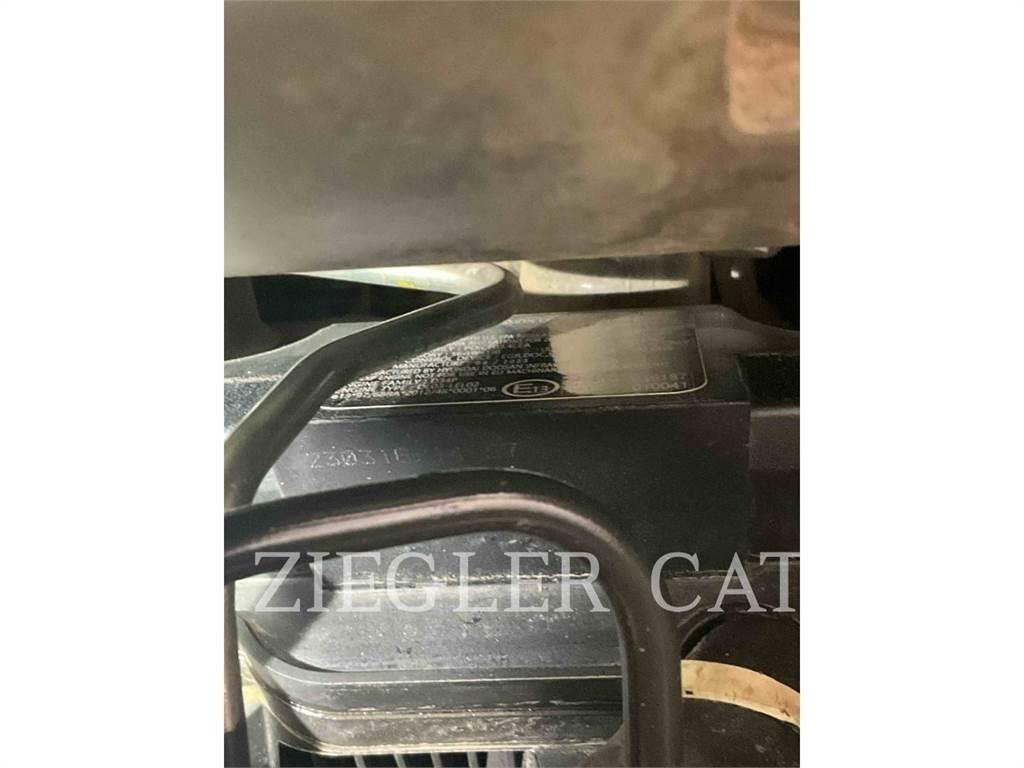 Bobcat T770 Lánctalpas homlokrakodók