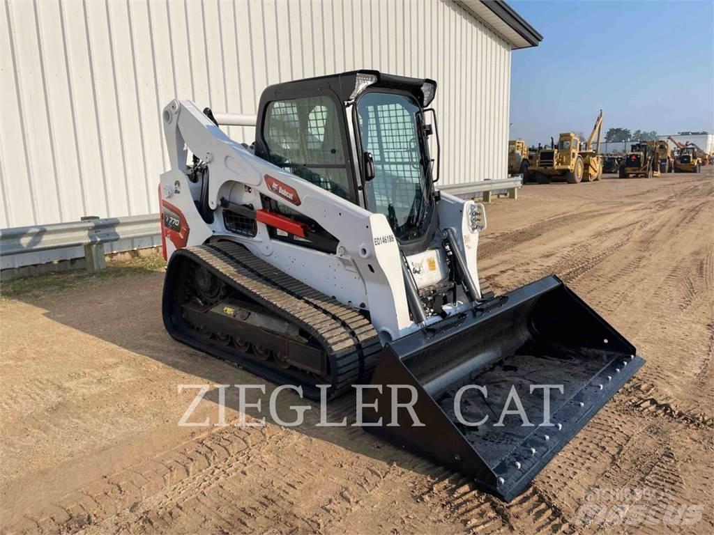 Bobcat T770 Lánctalpas homlokrakodók