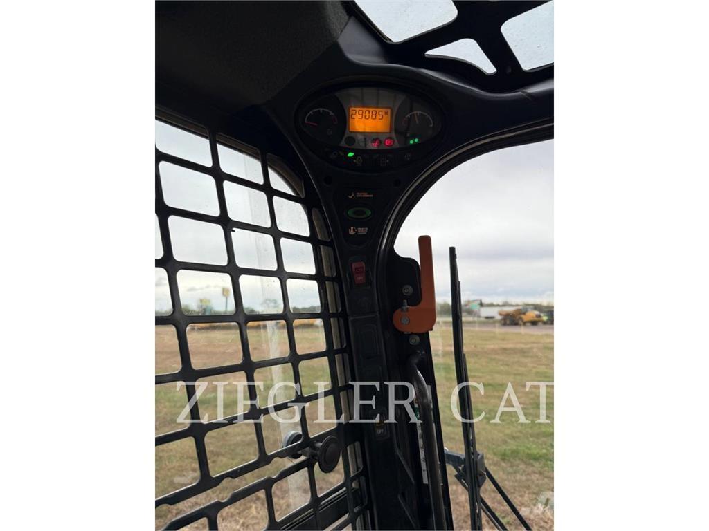 Bobcat T770 Lánctalpas homlokrakodók