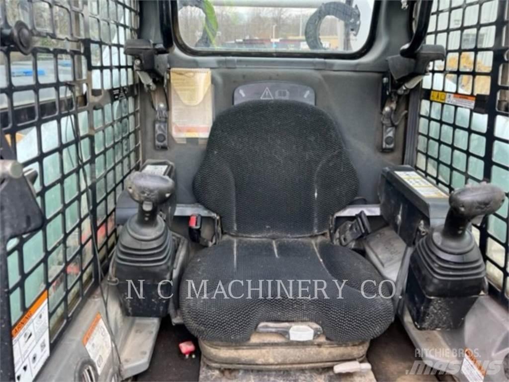 Bobcat T870 Kompaktrakodók