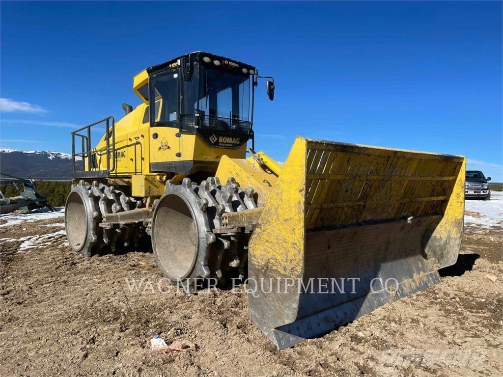 Bomag BC573RB-4 Talajtömörítő gépek