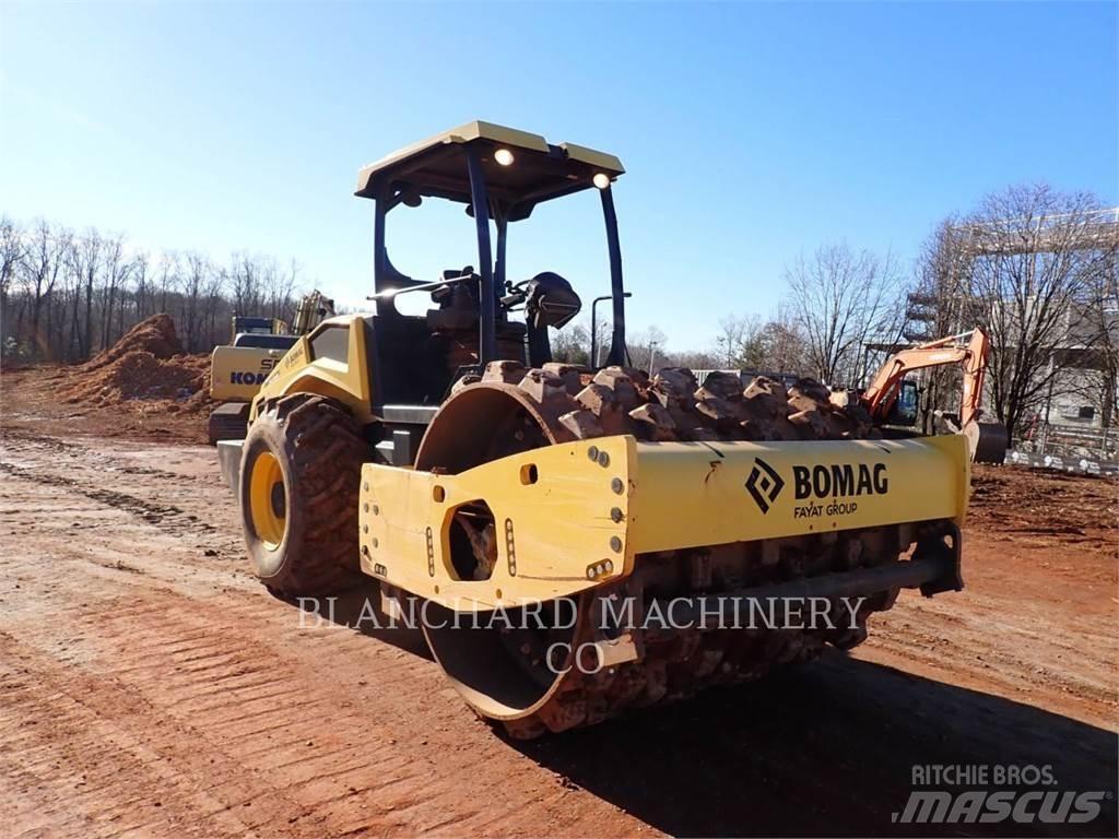 Bomag BW211PHD-5 Talajtömörítő gépek