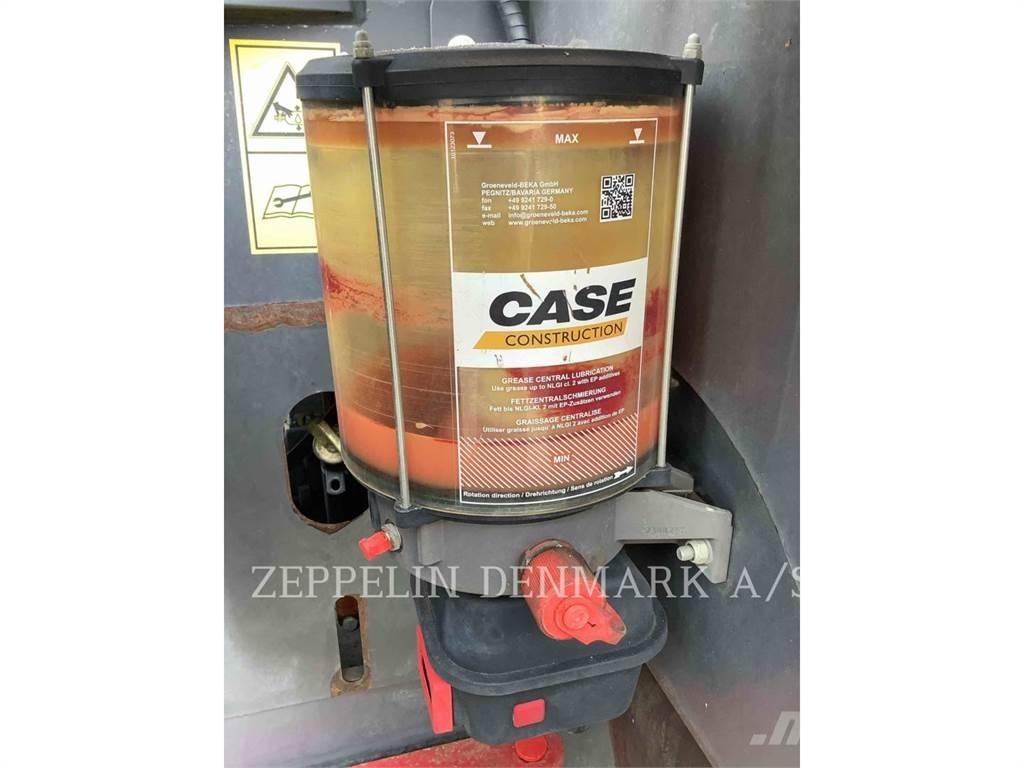 CASE 921GXR Gumikerekes homlokrakodók