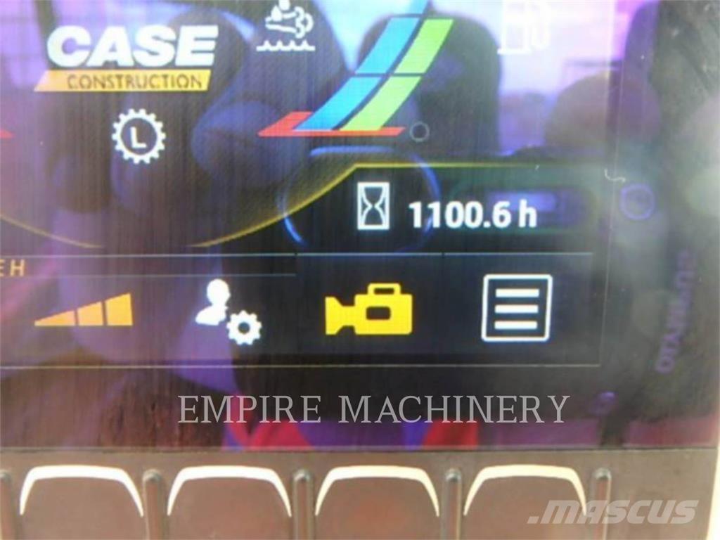 CASE TV620B Kompaktrakodók