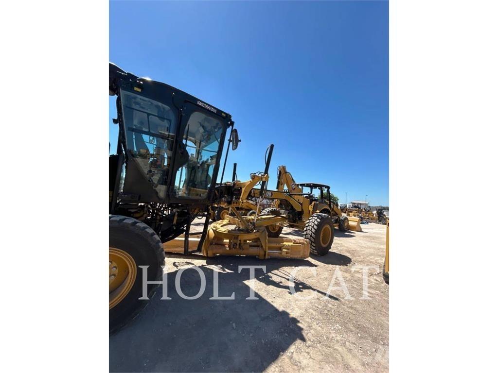 CAT 120 Gréderek