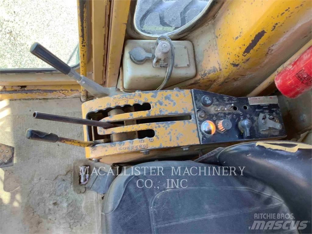 CAT 120 G Gréderek