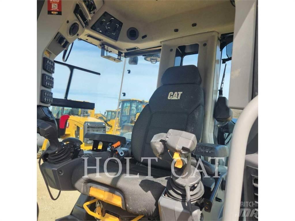 CAT 120 JOY Gréderek
