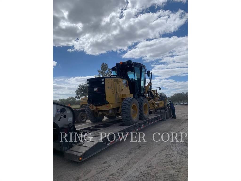 CAT 120 LVR Gréderek
