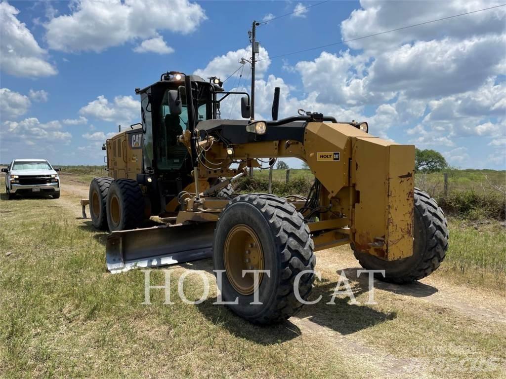 CAT 120M2 Gréderek