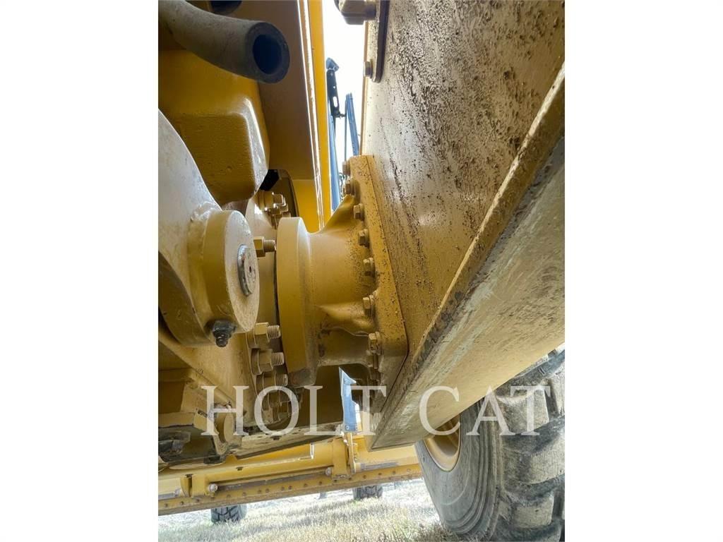 CAT 120M2 Gréderek