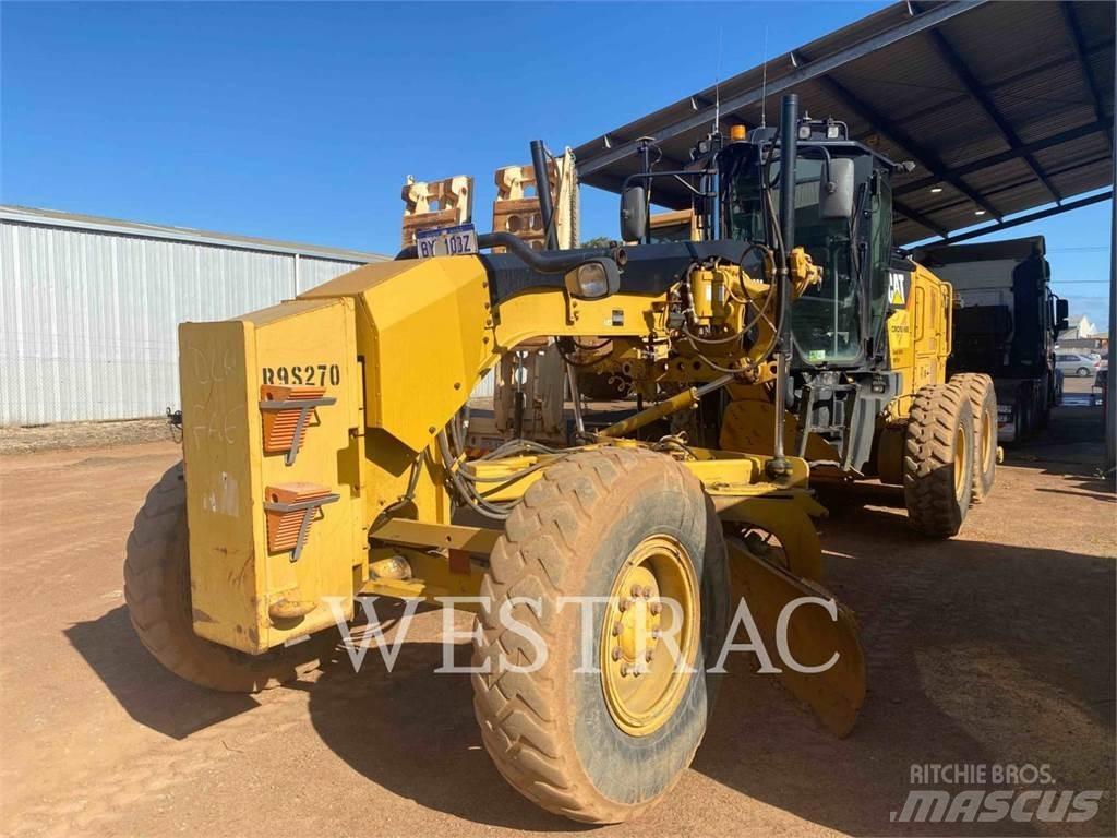 CAT 12M Gréderek