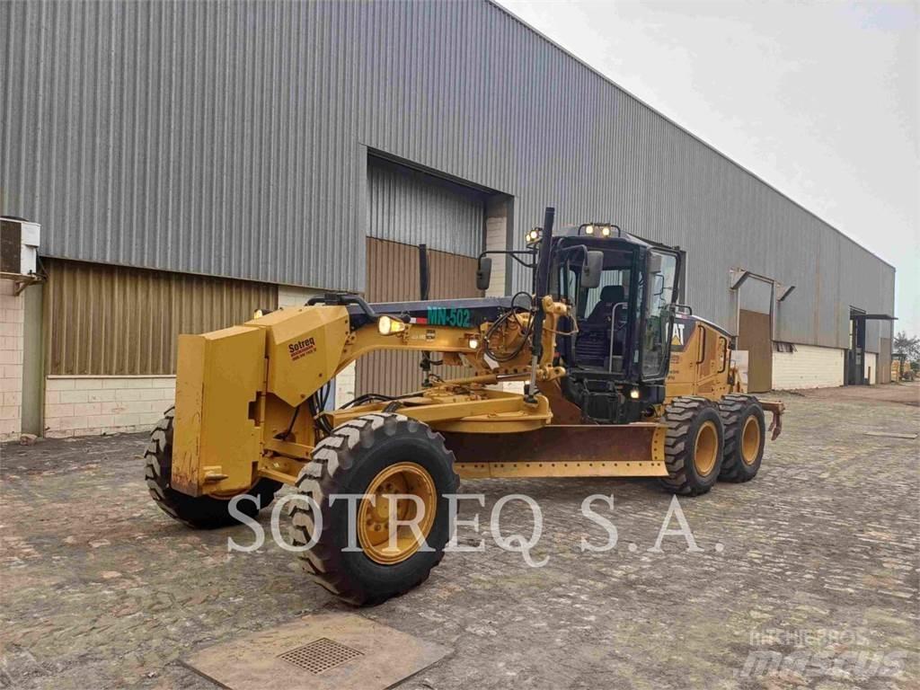 CAT 12M Gréderek