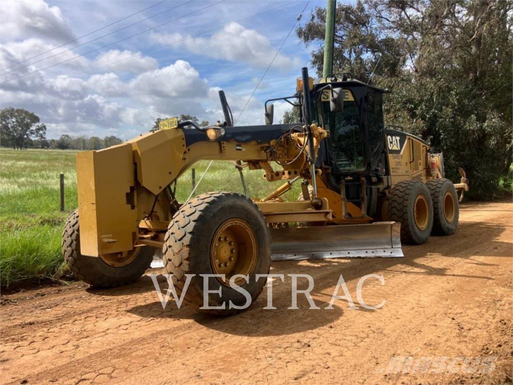 CAT 12M Gréderek