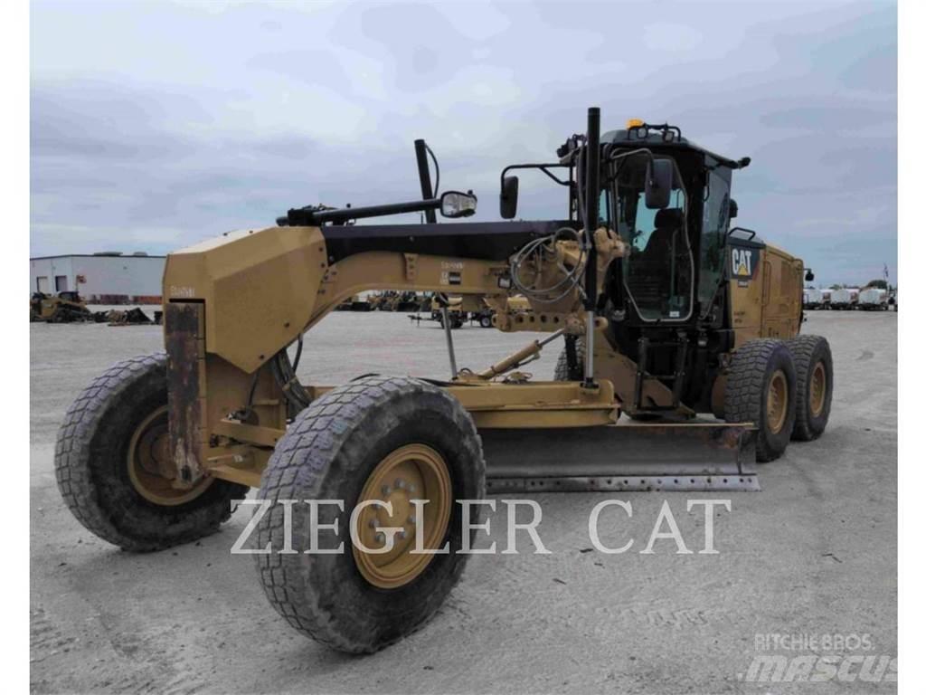 CAT 12M2 Gréderek