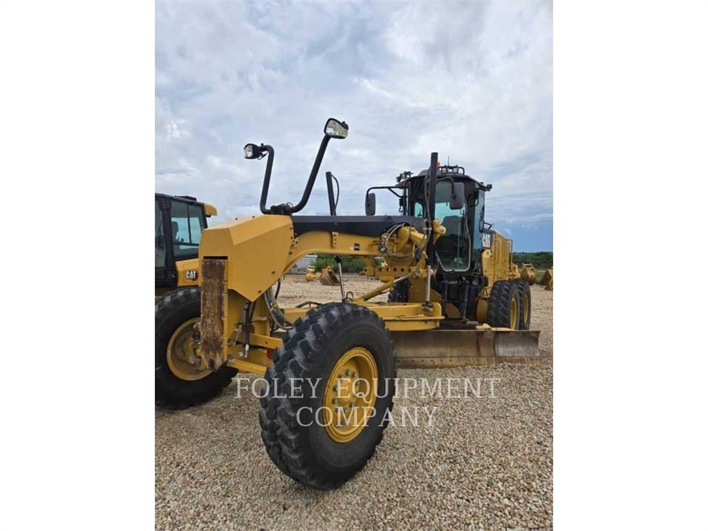 CAT 12M2 Gréderek