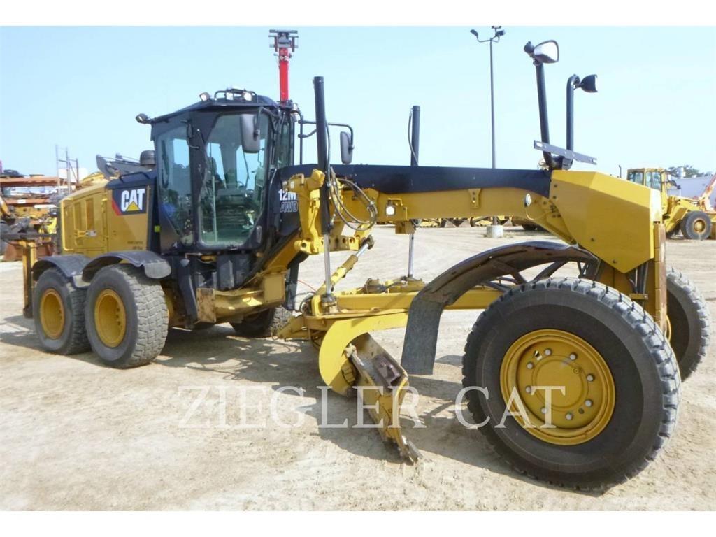CAT 12M2AWD Gréderek
