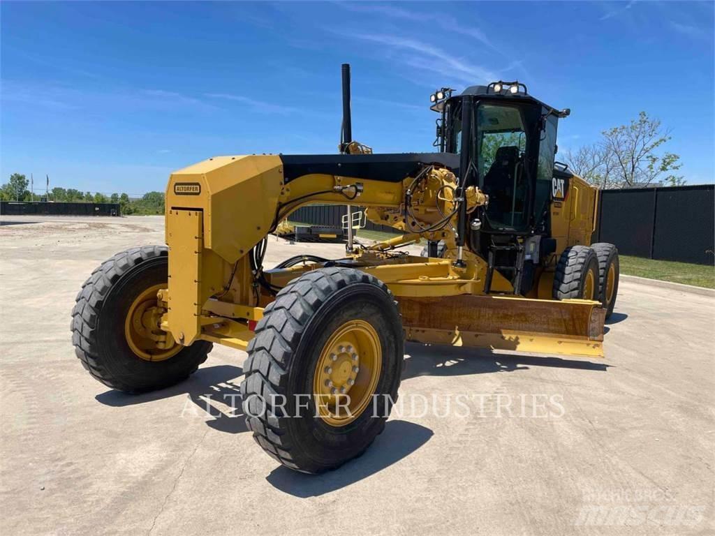 CAT 12M3 Gréderek