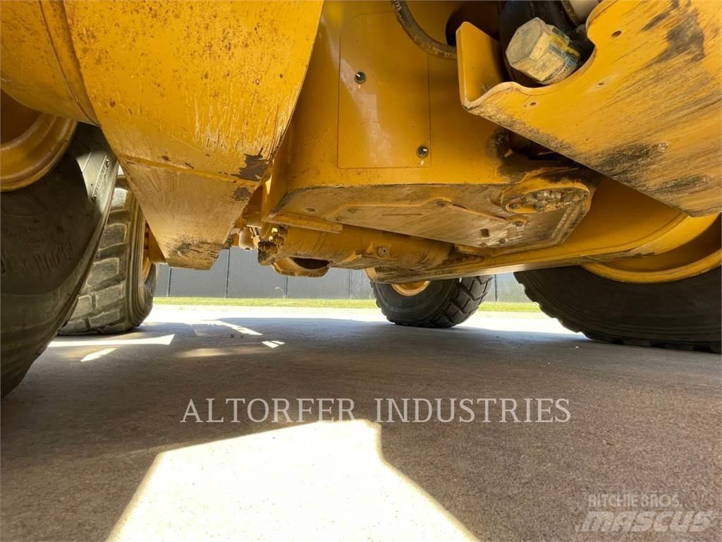CAT 12M3 Gréderek