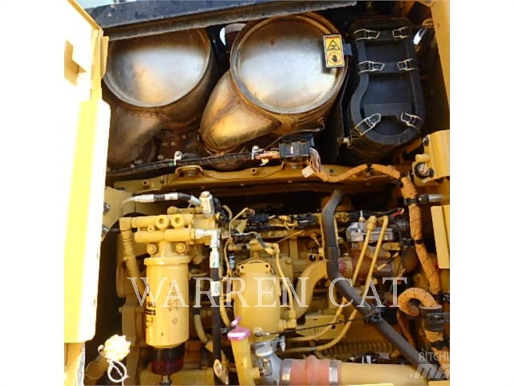 CAT 12M3 Gréderek