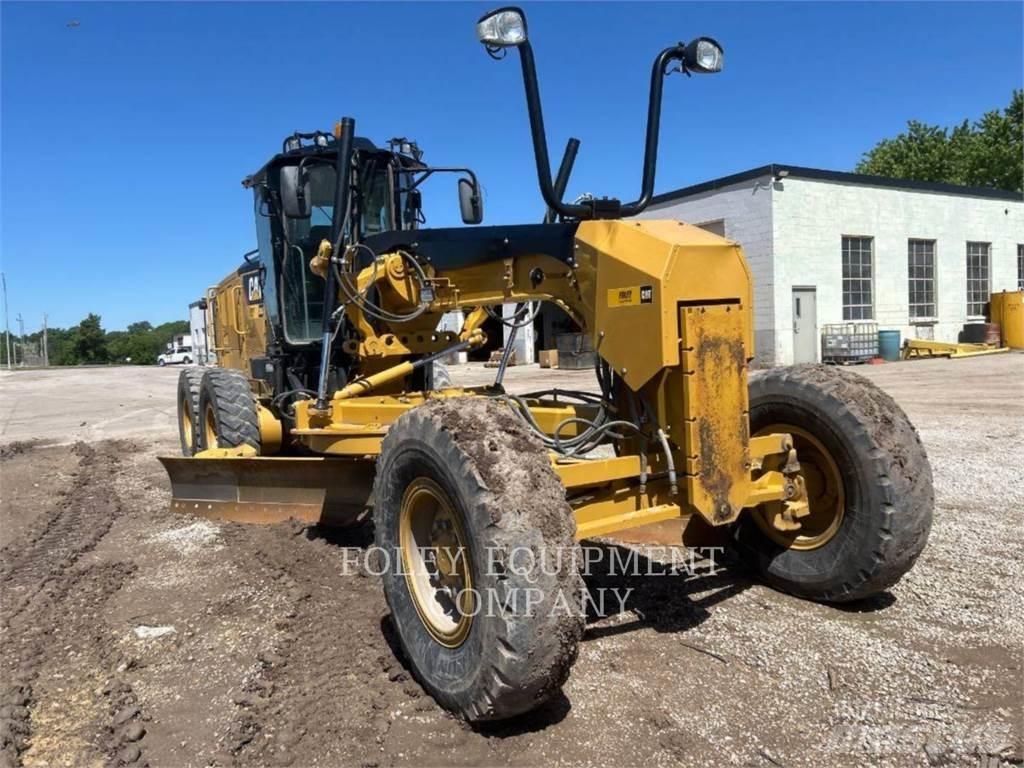 CAT 12M3 Gréderek