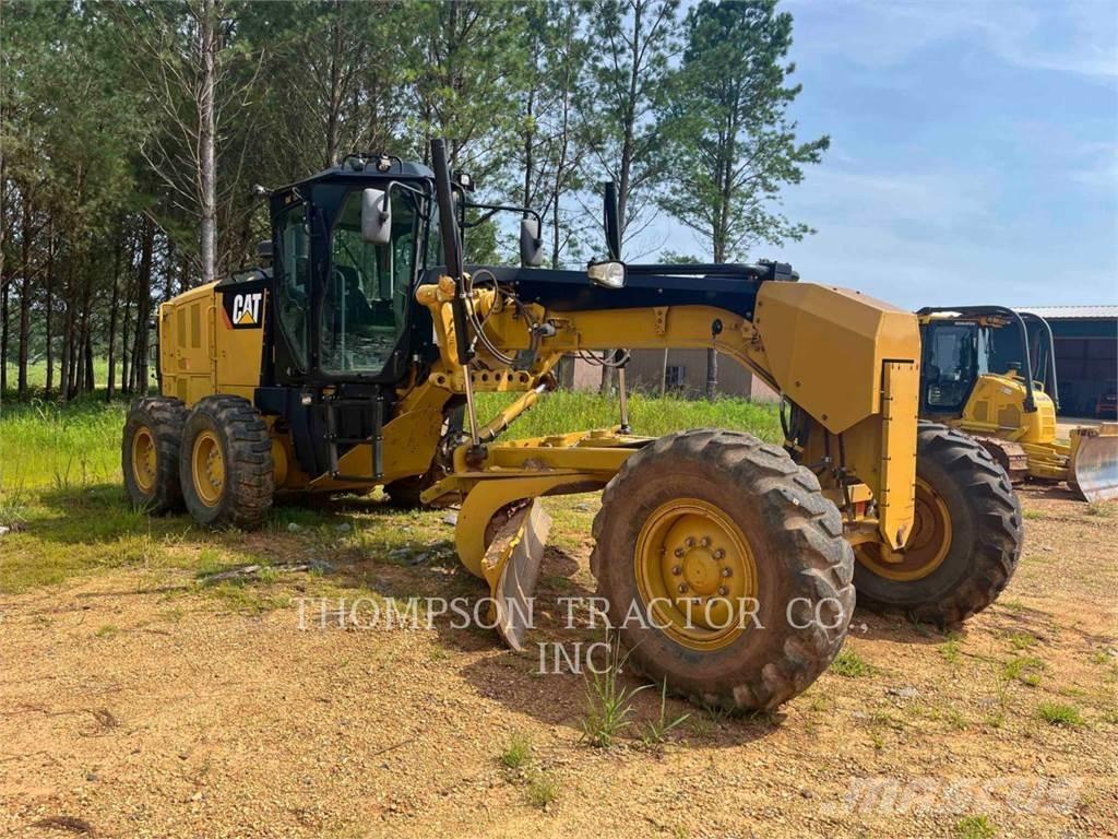 CAT 12M3 Gréderek