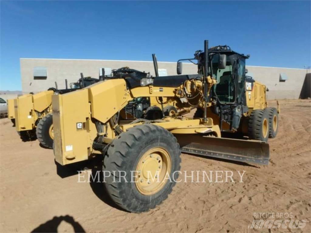 CAT 12M3 AWD Gréderek
