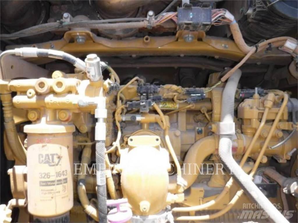 CAT 12M3 TR Gréderek