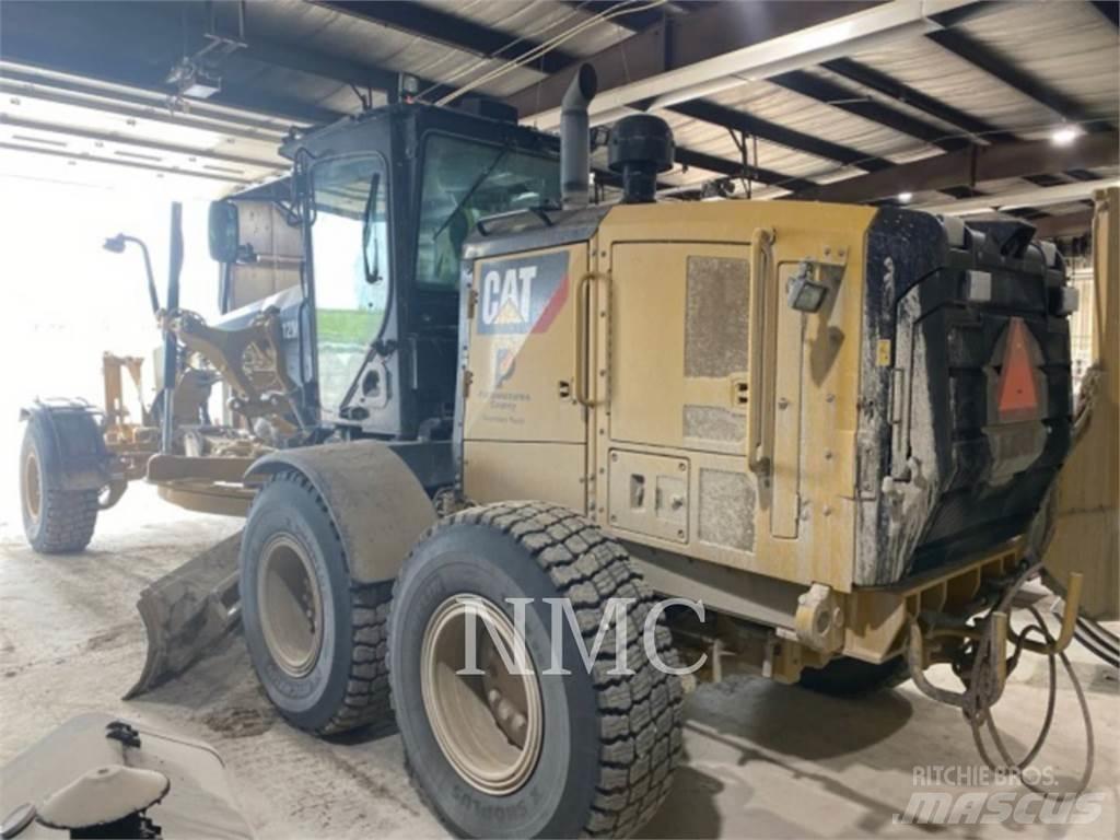 CAT 12M3AWD Gréderek